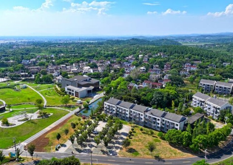 ����ʡ�׸�ũ�弯�徭Ӫ�Խ����õع滮ʵʩ�������߳�̨